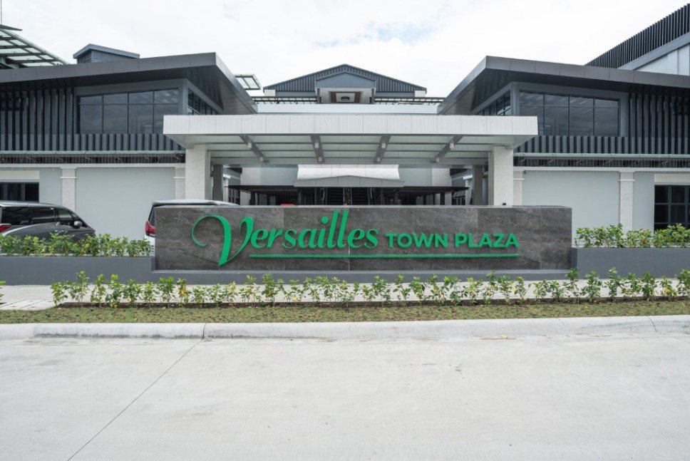 Escobar's Steakhouse in Versailles Town Plaza, Alabang